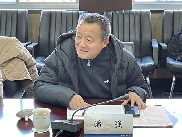 哪里有介绍篮球助理教练职责的文章_2